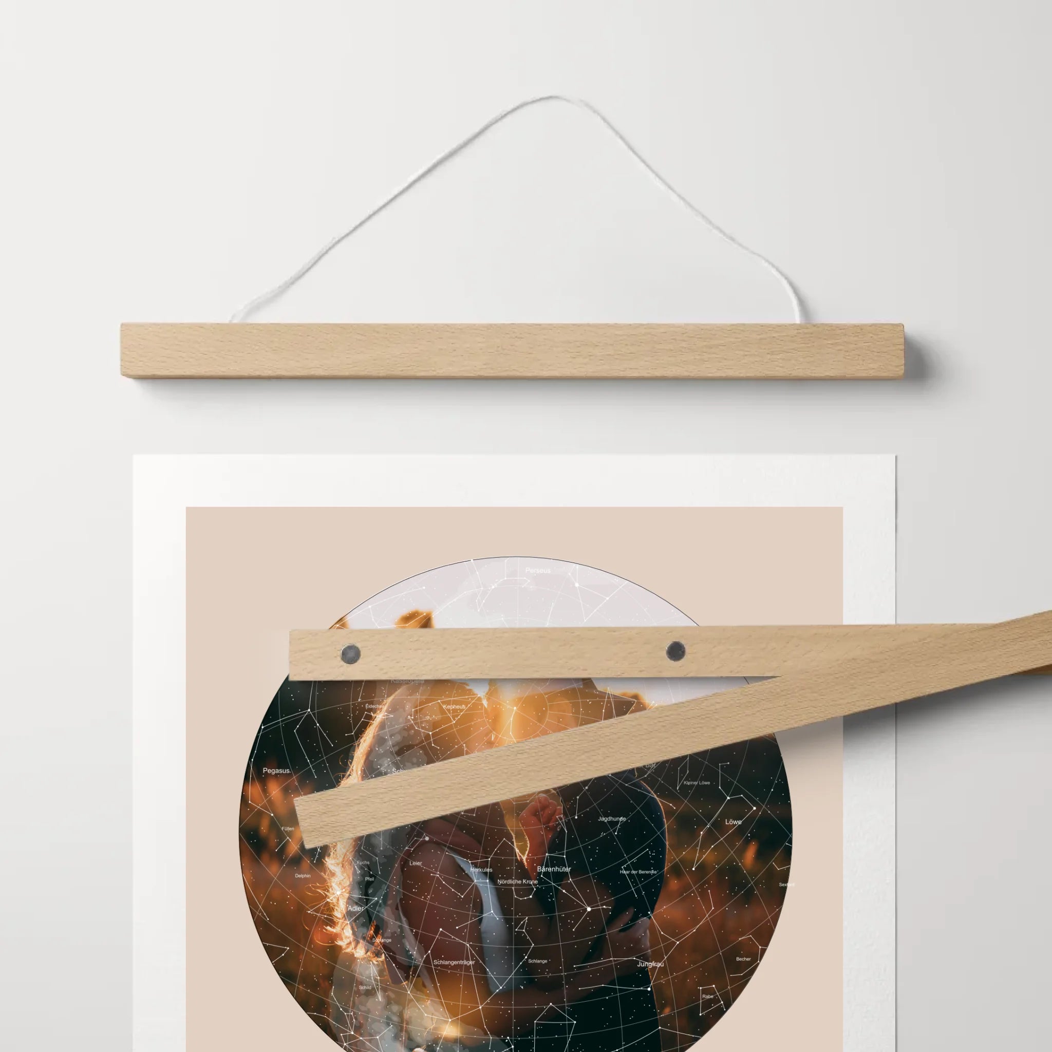 Poster-Holzleiste-MockUp-CloseUp-Holz